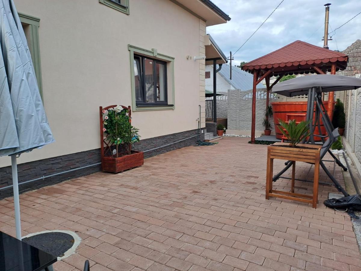 Mareto House Villa Turda Eksteriør bilde